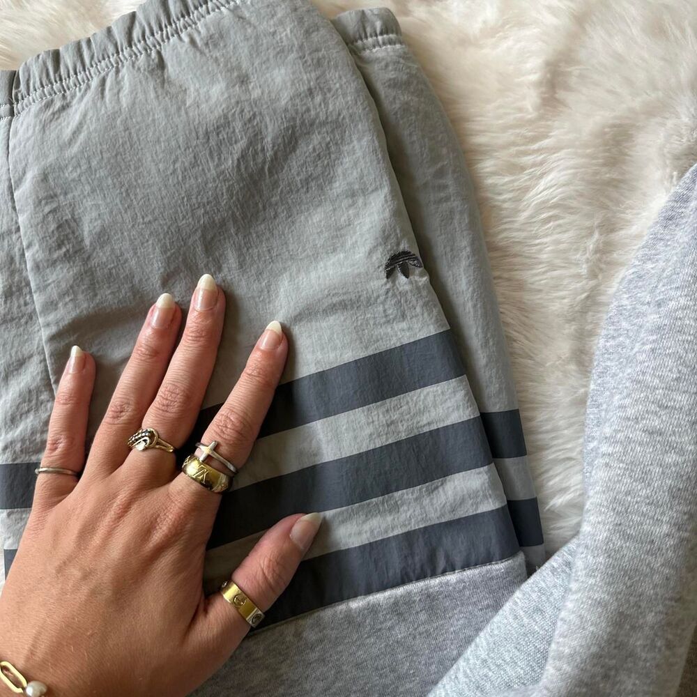 Adidas Women's Grey Joggers - Picture 3 of 5